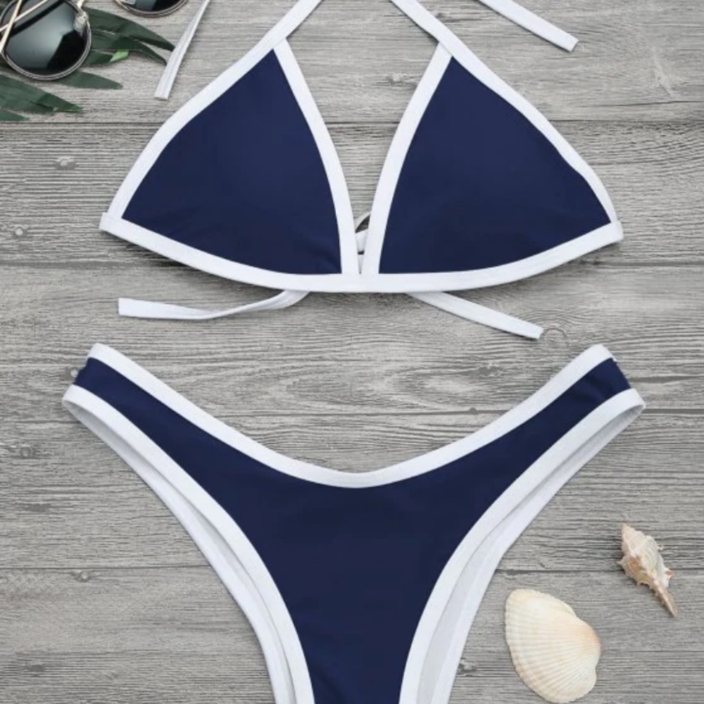 Navy Blue and White Bikini Set 💙